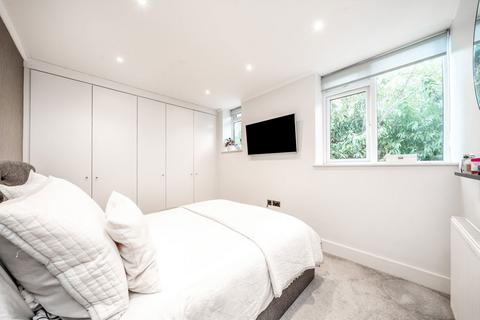 1 bedroom flat for sale, The Grove, Isleworth TW7