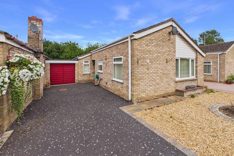 3 bedroom bungalow for sale, Rembrandt Way, Bury St. Edmunds IP33