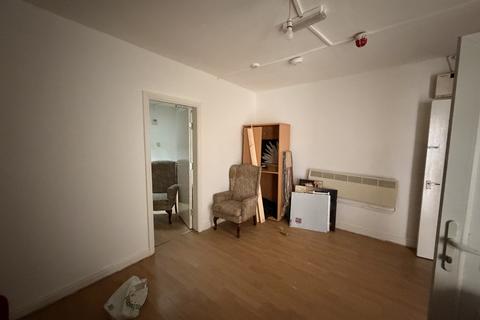 1 bedroom flat to rent, 88c Stratford Road, Birmingham B11 1AN