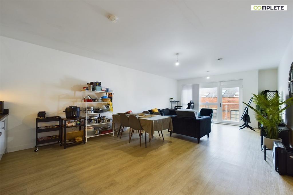 Apartment in Manchester - View 3