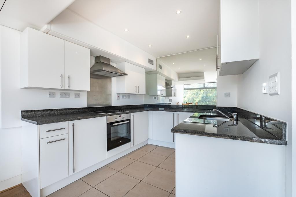 Apartment in London - View 3