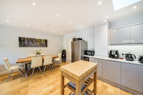 4 bedroom terraced house for sale, Rofant Road, Northwood