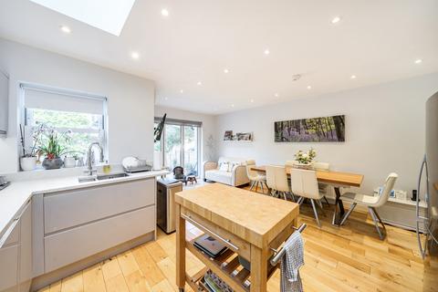 4 bedroom terraced house for sale, Rofant Road, Northwood