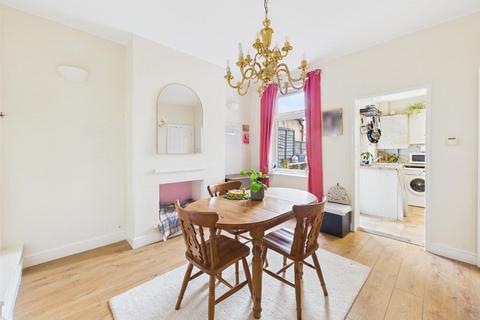 2 bedroom terraced house for sale, St. Pauls Road, Gloucester