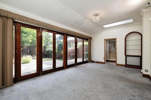 5 bedroom terraced house for sale, Aberdour Road, Ilford