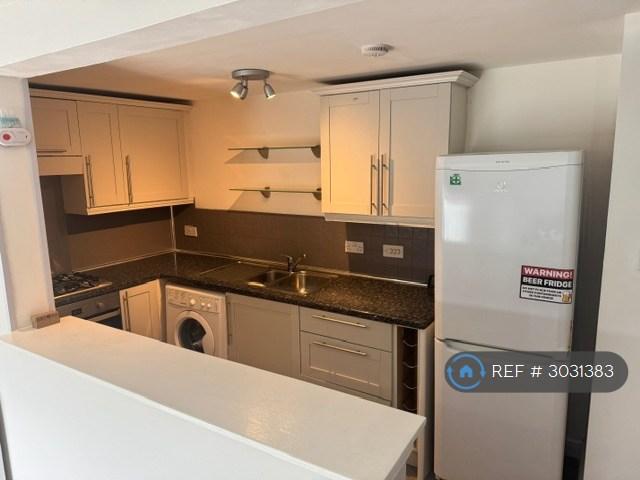 Apartment in Glasgow - View 4
