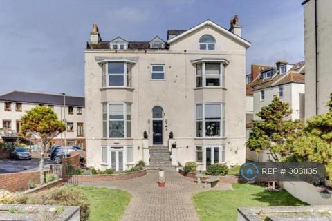 2 bed flat/apartment for rent in South Parade, Hampshire, PO4