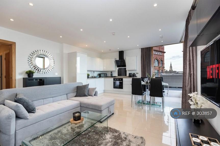 Apartment in Newcastle Upon Tyne - View 3