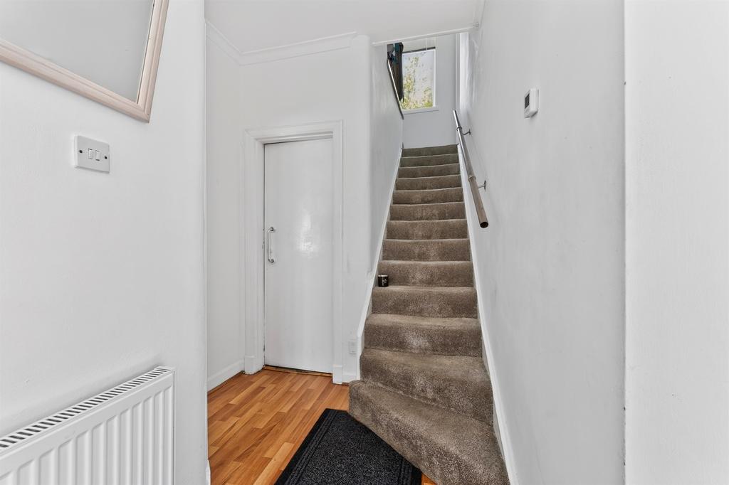 House in Glasgow - More