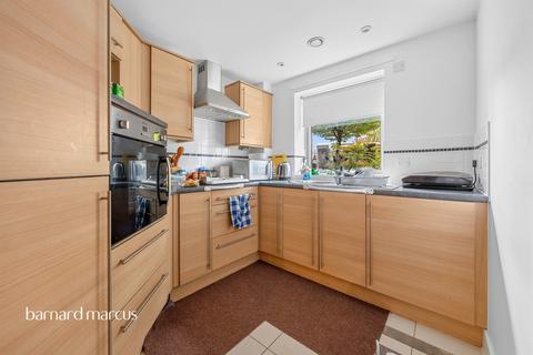 2 bedroom retirement property for sale, Shotfield, WALLINGTON