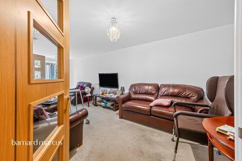 2 bedroom retirement property for sale, Shotfield, WALLINGTON