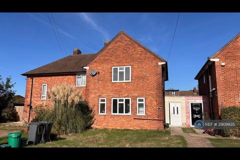 3 bedroom semi-detached house to rent, Monks Close, Ruislip, HA4