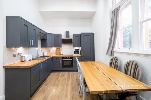 2 bedroom apartment to rent, Mowbray Road, Ashbrooke, Sunderland