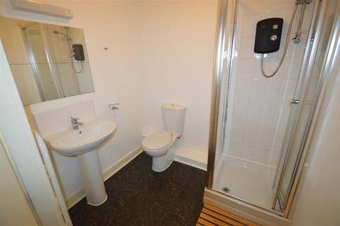 2 bedroom flat to rent, Life Building, Hulme M15