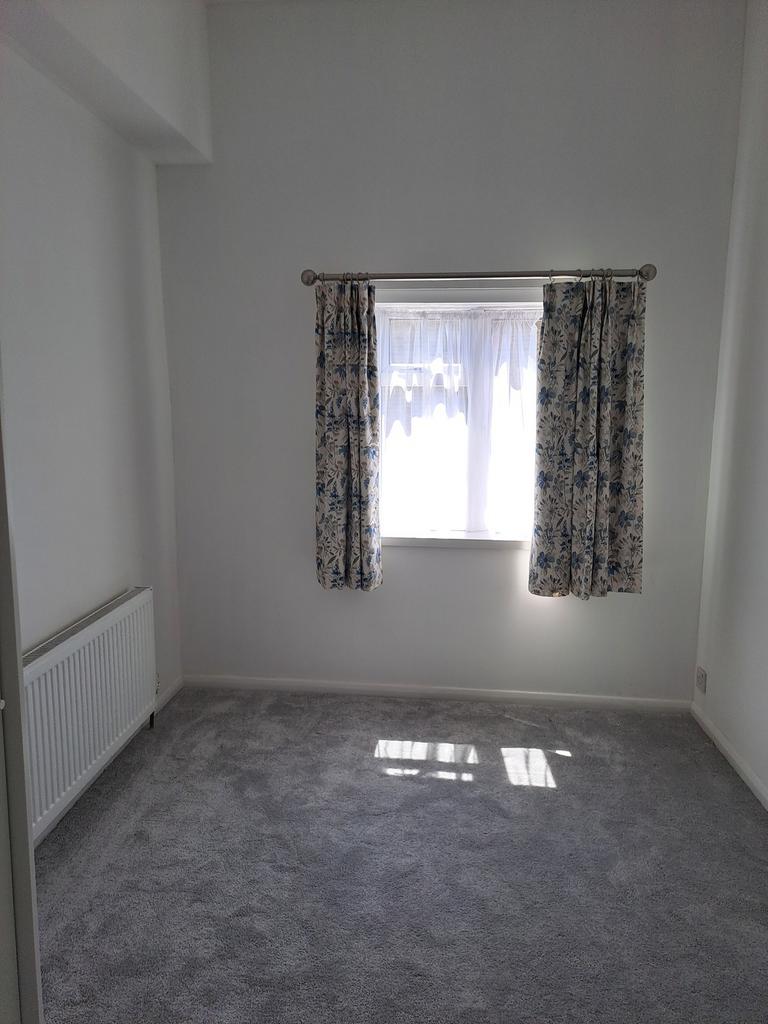 House in Croydon - View 5