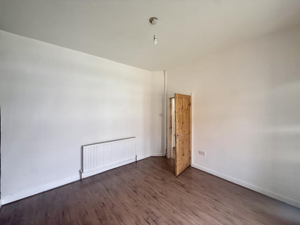 House in Birmingham, West Midlands - View 3