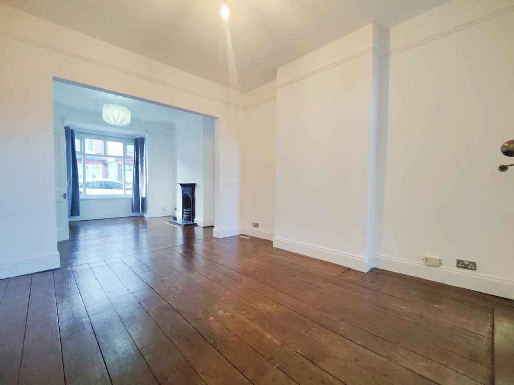House in Birmingham, Wylde Green, Erdington - View 5
