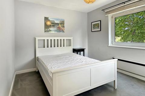 1 bedroom flat to rent, Beaulands Close, Cambridge CB4