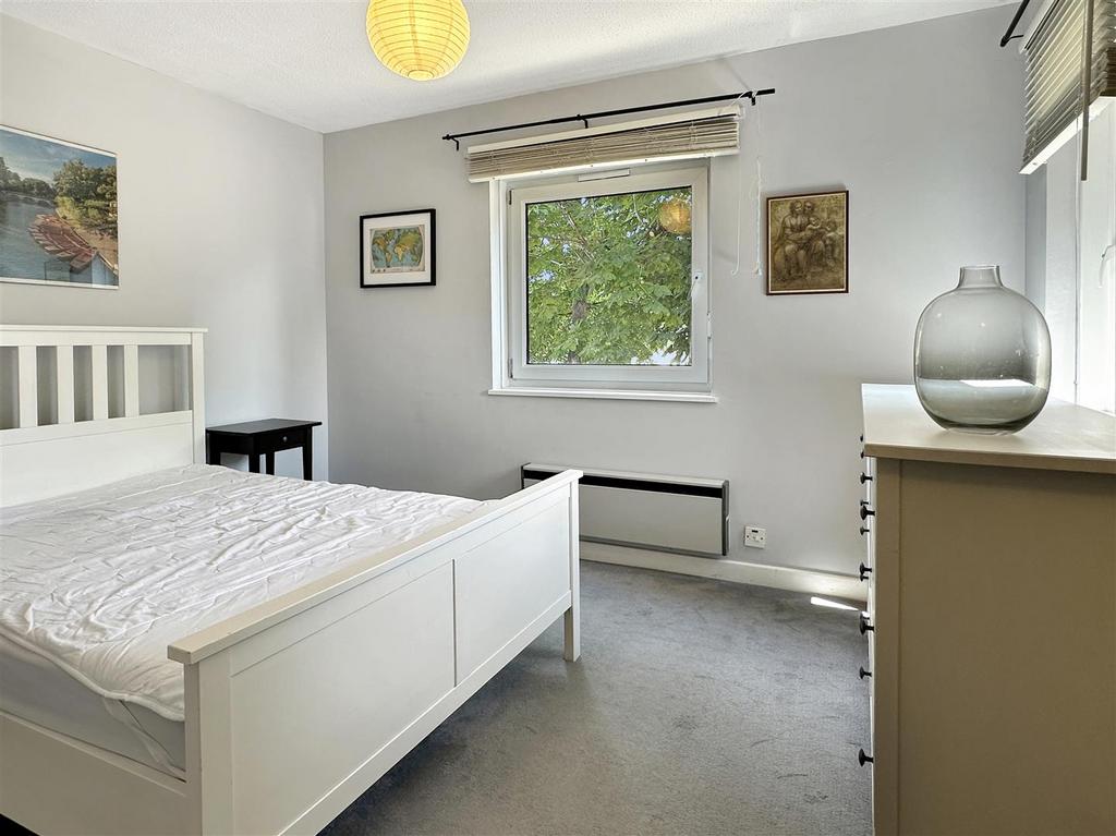 Apartment in Cambridge - More