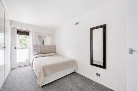 2 bedroom flat for sale, Princes Court, Surrey Quays, London, SE16