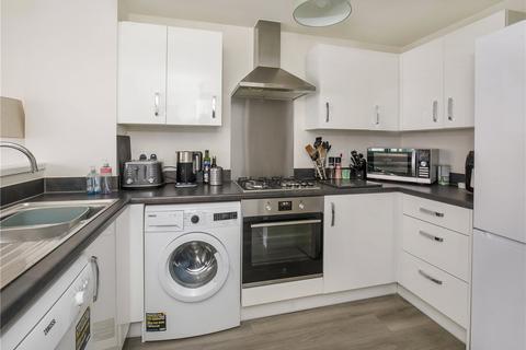 4 bedroom semi-detached house to rent, Pearl Drive, Worksop, Nottinghamshire, S81