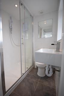 1 bedroom house of multiple occupation to rent, Henley Road, Ilford IG1