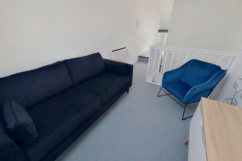 2 bedroom flat to rent, Apartment 38, The Prestons Viaduct Road, Burley, Leeds, West Yorkshire