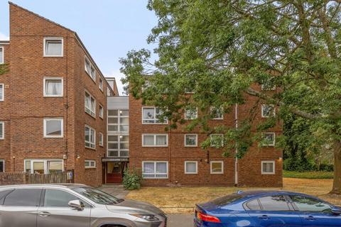 2 bedroom flat for sale, Westwood Hill, Sydenham