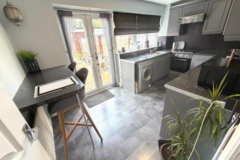 2 bedroom semi-detached house for sale, Spilsby Close, Fens, Hartlepool