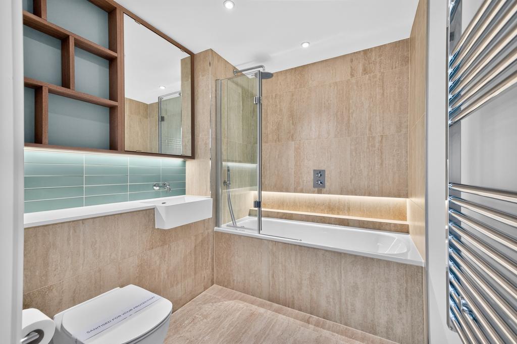Apartment in London - View 3