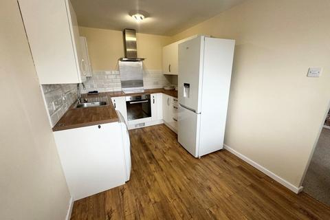 2 bedroom apartment to rent, Marske Grove, Darlington.