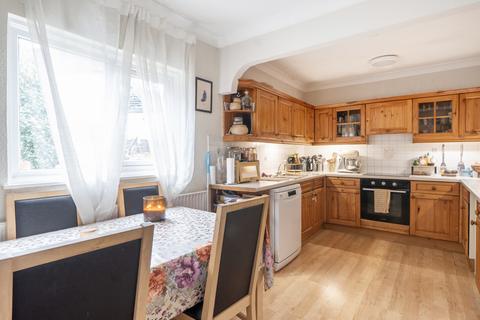 6 bedroom semi-detached house for sale, Weech Road, London