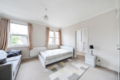 6 bedroom semi-detached house for sale, Weech Road, London