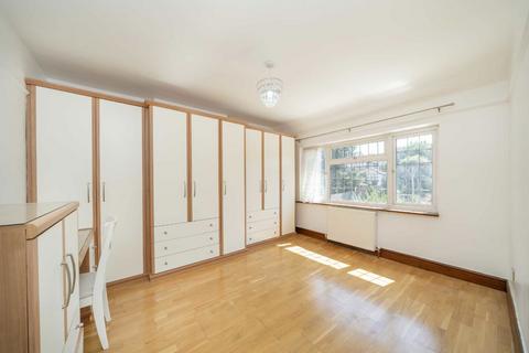 undefined, Crest Road, London NW2