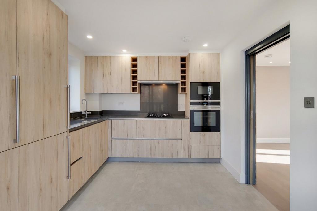 Apartment in London - View 3