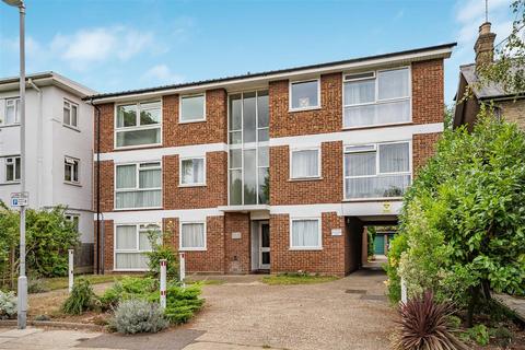 2 bedroom flat for sale, Tudor Road, Kingston Upon Thames KT2