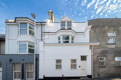 4 bedroom terraced house for sale, Carlton Terrace, Plymouth PL1