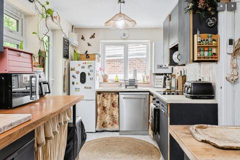 4 bedroom bungalow for sale, Adur Road, Burgess Hill