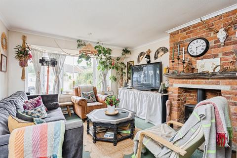 4 bedroom bungalow for sale, Adur Road, Burgess Hill