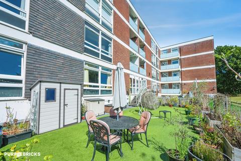 2 bedroom apartment for sale, Chelmscote Road, Solihull, B92