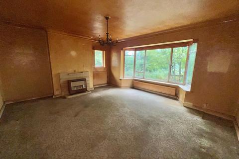 2 bedroom semi-detached house for sale, Saddleworth Road, Greetland, Halifax