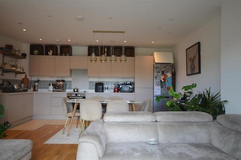 2 bedroom apartment for sale, Wembley Hill Road, Wembley