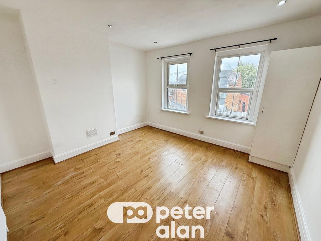 Apartment in Cardiff, Birchgrove, Heath - View 2