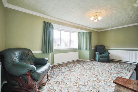 2 bedroom bungalow for sale, Zetland Close, Coalville, Leicestershire, LE67