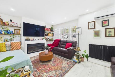 undefined, Heathfield Rise, Ruislip HA4