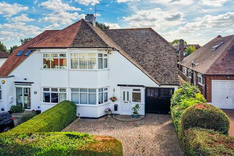 3 bedroom semi-detached house for sale, Forest Edge, Buckhurst Hill
