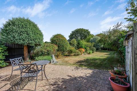 3 bedroom semi-detached house for sale, Forest Edge, Buckhurst Hill