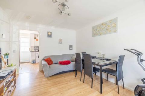 2 bedroom terraced house for sale, Bader Gardens, Slough SL1