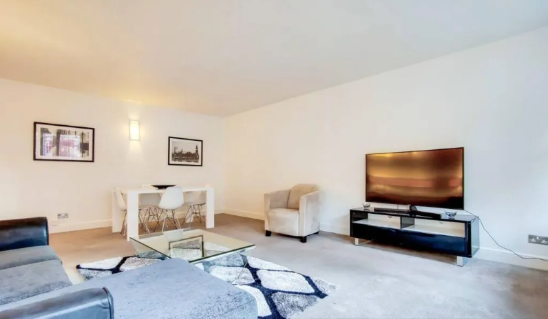 Apartment in London - View 3