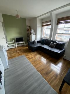 1 bedroom apartment to rent, Goswell Road, London EC1V